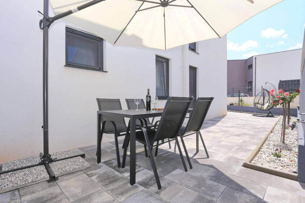 זאדאר Apartment Garden מראה חיצוני תמונה